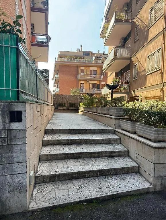 4M Apartment Rome