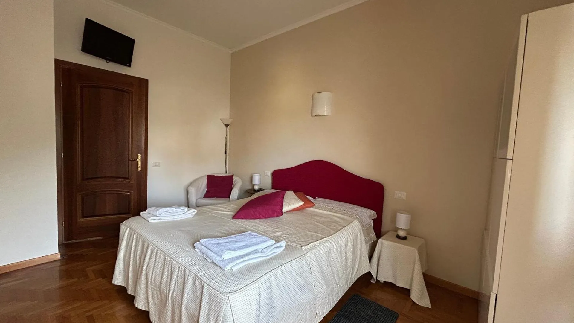 4M Apartment Rome Italy